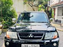 Mitsubishi Montero 2002 SUV