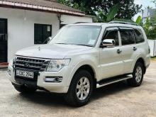 Mitsubishi Montero 2017 SUV