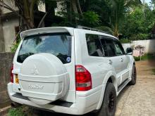 Mitsubishi Montero 2018 SUV