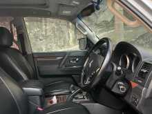 https://riyasewana.com/uploads/mitsubishi-montero-309563822232.jpg