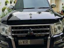 Mitsubishi Montero 2011 SUV