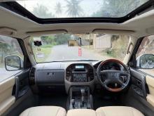https://riyasewana.com/uploads/mitsubishi-montero-3200-117453724032.jpg