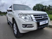 Mitsubishi Montero 2018 SUV