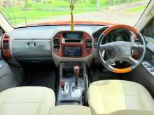 https://riyasewana.com/uploads/mitsubishi-montero-380010323.jpg