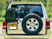 https://riyasewana.com/uploads/mitsubishi-montero-510384936.jpg
