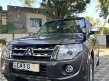 https://riyasewana.com/uploads/mitsubishi-montero-518365922963.jpg