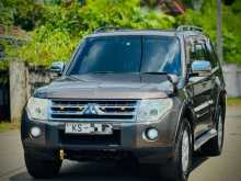 Mitsubishi Montero 2011 SUV