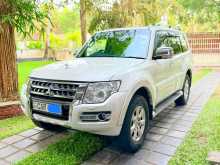 Mitsubishi Montero 2015 SUV