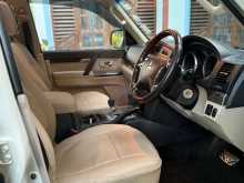 https://riyasewana.com/uploads/mitsubishi-montero-5703494463.jpg