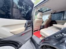 https://riyasewana.com/uploads/mitsubishi-montero-57390017796.jpg