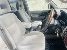 https://riyasewana.com/uploads/mitsubishi-montero-59124724942.jpg