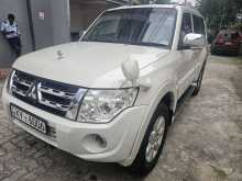 https://riyasewana.com/uploads/mitsubishi-montero-61327144783.jpg