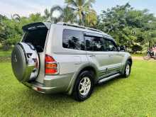 https://riyasewana.com/uploads/mitsubishi-montero-715433922113.jpg