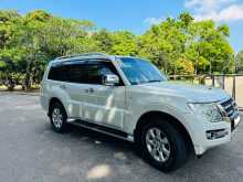 Mitsubishi Montero 2013 SUV