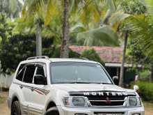 Mitsubishi Montero 2004 SUV