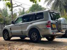 https://riyasewana.com/uploads/mitsubishi-montero-885758572.jpg