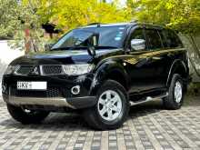Mitsubishi Montero 2013 SUV