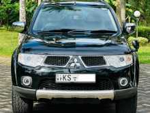 Mitsubishi Montero 2011 SUV