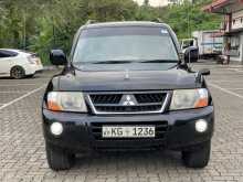 https://riyasewana.com/uploads/mitsubishi-montero-9174628392.jpg