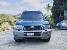 https://riyasewana.com/uploads/mitsubishi-montero-b6-29942494152.jpg