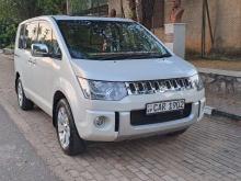 https://riyasewana.com/uploads/mitsubishi-montero-d5-231438266026.jpg