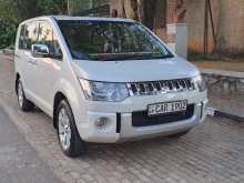 Mitsubishi MONTERO D5 2016 SUV