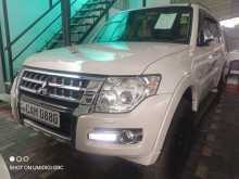 Mitsubishi MONTERO DHD GLS 2015 SUV