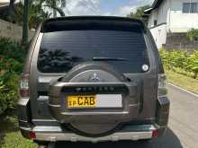 https://riyasewana.com/uploads/mitsubishi-montero-did-1910530422512.jpg