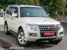 https://riyasewana.com/uploads/mitsubishi-montero-diesel-2185128182.jpg