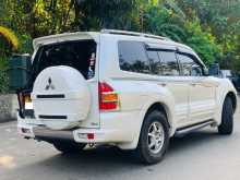 https://riyasewana.com/uploads/mitsubishi-montero-exceed-2002-1314194612462.jpg