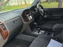 https://riyasewana.com/uploads/mitsubishi-montero-gdi-23725564243.jpg