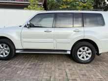 https://riyasewana.com/uploads/mitsubishi-montero-gls-1716090722273.jpg