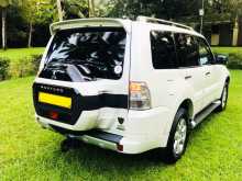https://riyasewana.com/uploads/mitsubishi-montero-gls-2015-1311130812822.jpg