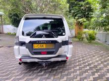 https://riyasewana.com/uploads/mitsubishi-montero-gls-232233466045.jpg