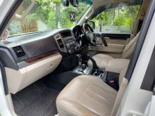 https://riyasewana.com/uploads/mitsubishi-montero-gls-232233466914.jpg