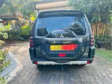 https://riyasewana.com/uploads/mitsubishi-montero-gls-320203022163.jpg