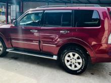 https://riyasewana.com/uploads/mitsubishi-montero-gls-78221917652.jpg