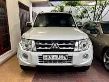 https://riyasewana.com/uploads/mitsubishi-montero-glx-2013-219550912431.jpg
