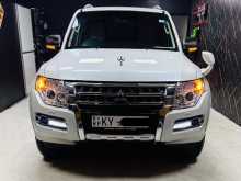 https://riyasewana.com/uploads/mitsubishi-montero-glx-2013-241333712122.jpg