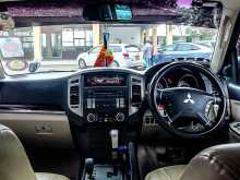 https://riyasewana.com/uploads/mitsubishi-montero-glx-2014-238264112943.jpg