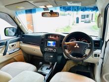 https://riyasewana.com/uploads/mitsubishi-montero-glx-219560017726.jpg
