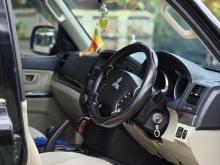 https://riyasewana.com/uploads/mitsubishi-montero-glx-2420462817223.jpg