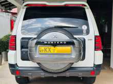 https://riyasewana.com/uploads/mitsubishi-montero-glx-611112622862.jpg