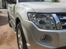 Mitsubishi MONTERO GLX 2013 SUV