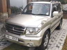Mitsubishi Pajero Montero Io 2001 SUV