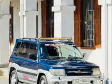 Mitsubishi Montero Io 2000 SUV