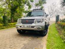 Mitsubishi Montero IO 2003 SUV