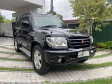Mitsubishi Montero 2002 SUV