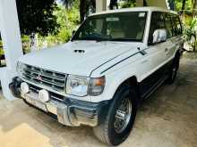 https://riyasewana.com/uploads/mitsubishi-montero-pajero-1999-813314812072.jpg