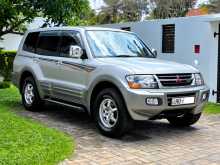 Mitsubishi MONTERO PAJERO EXCEED V75W 2000 SUV